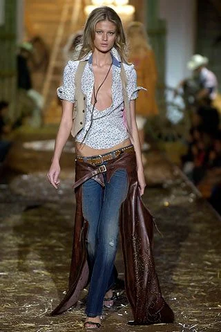 Look 11